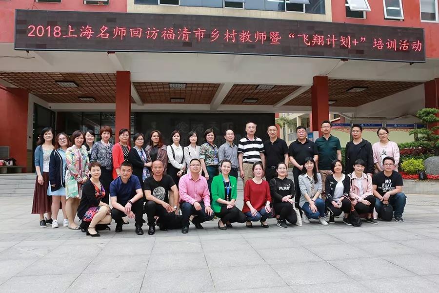 猛烈顶弄H禁欲老师h春潮视频