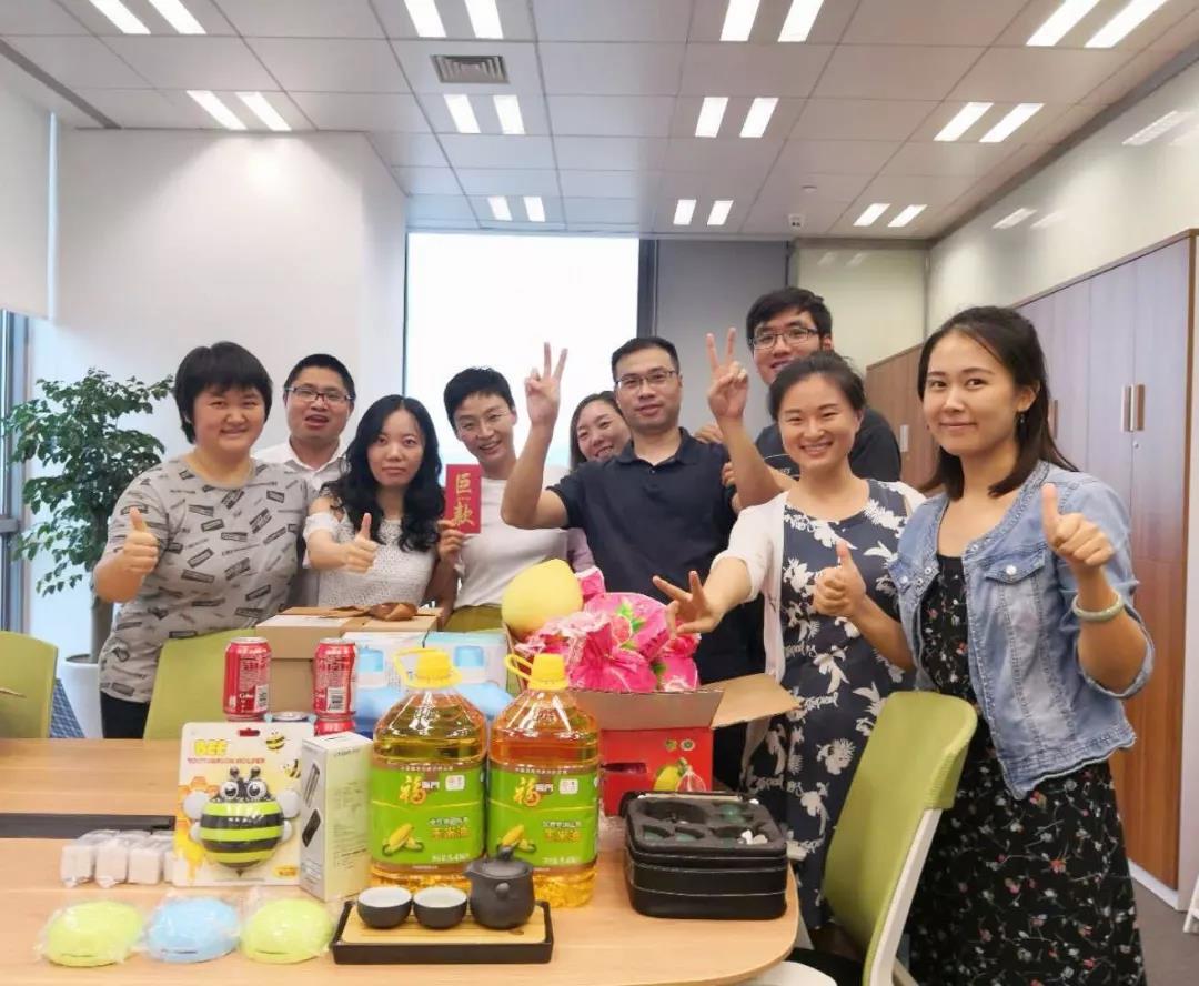 猛烈顶弄H禁欲老师h春潮视频