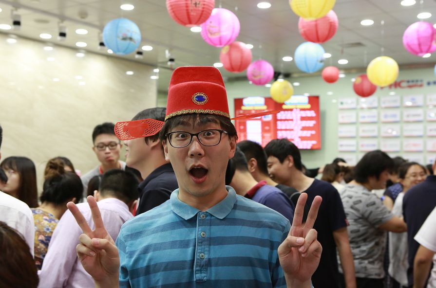 猛烈顶弄H禁欲老师h春潮视频