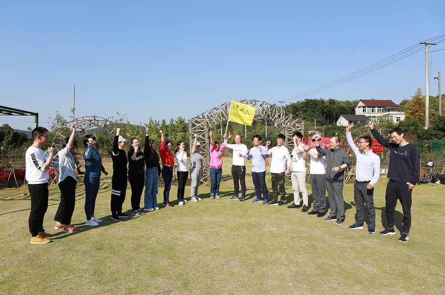 猛烈顶弄H禁欲老师h春潮视频