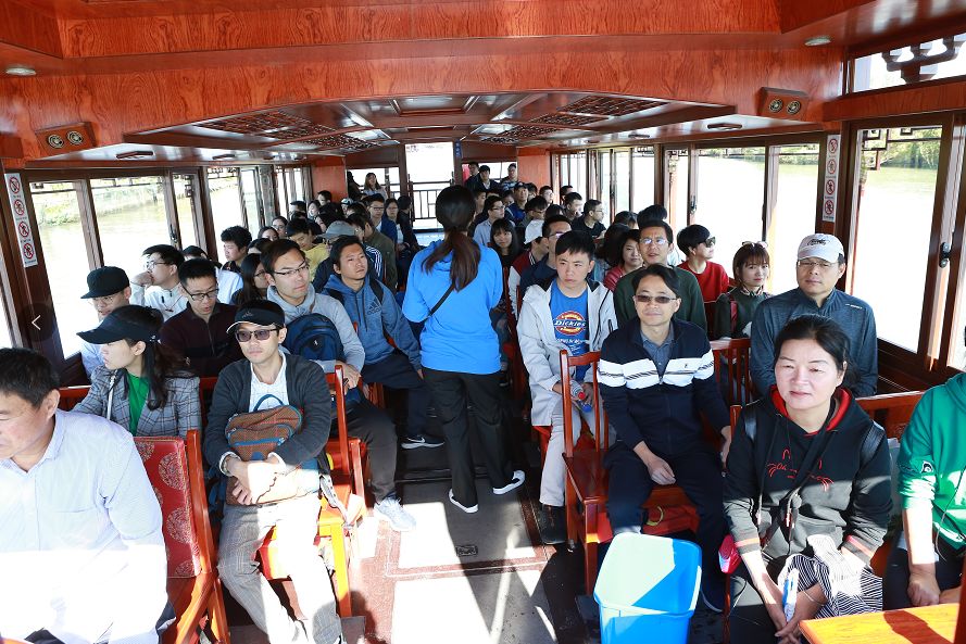 猛烈顶弄H禁欲老师h春潮视频