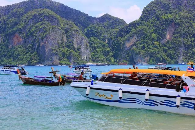 猛烈顶弄H禁欲老师h春潮视频