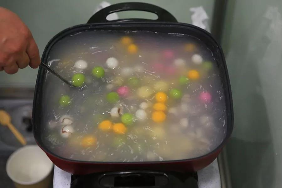 猛烈顶弄H禁欲老师h春潮视频